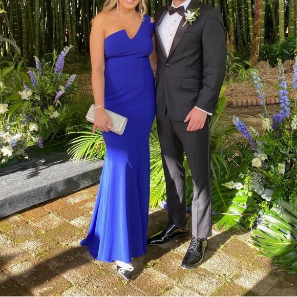 Betsy & Adam Cobalt Blue One-Shoulder Evening Gown - Picture 5 of 6
